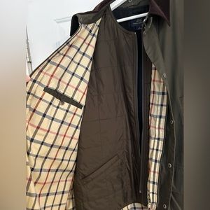 Like new Brooks Brothers Barn Jacket - XL